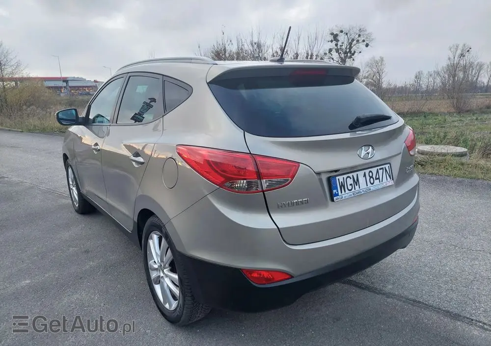 HYUNDAI Ix35 2.0 Premium 2WD