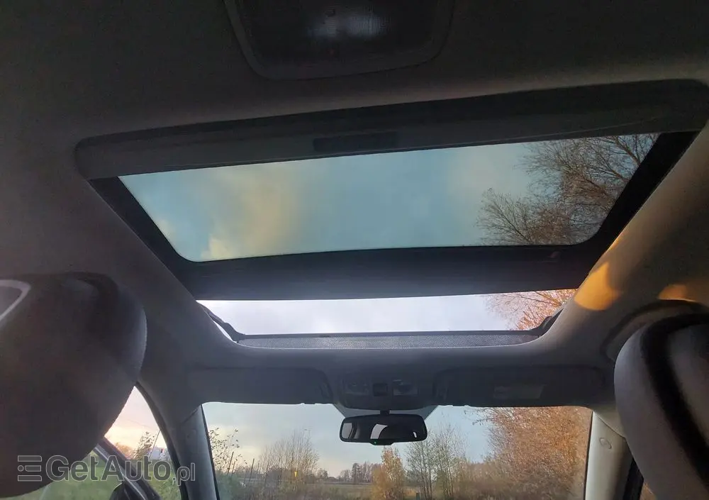 HYUNDAI Ix35 2.0 Premium 2WD