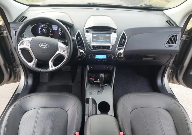 HYUNDAI Ix35 2.0 Premium 2WD