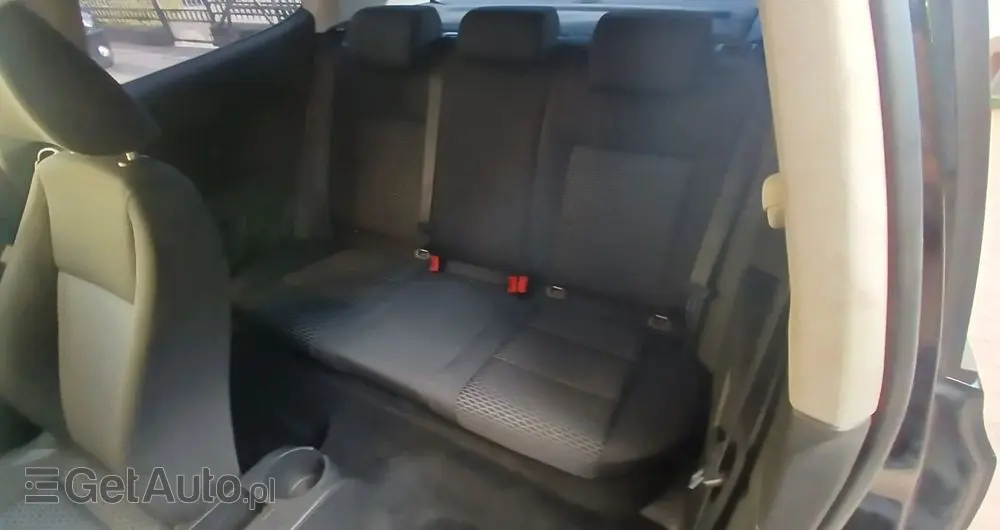 VOLKSWAGEN Golf 1.4 Edition