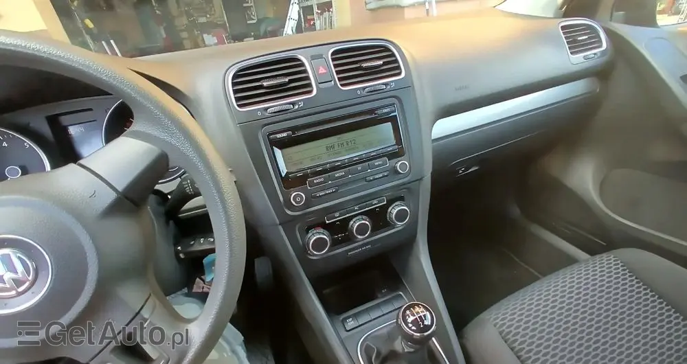 VOLKSWAGEN Golf 1.4 Edition