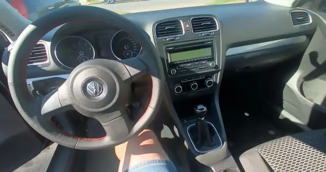 VOLKSWAGEN Golf 1.4 Edition