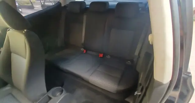 VOLKSWAGEN Golf 1.4 Edition