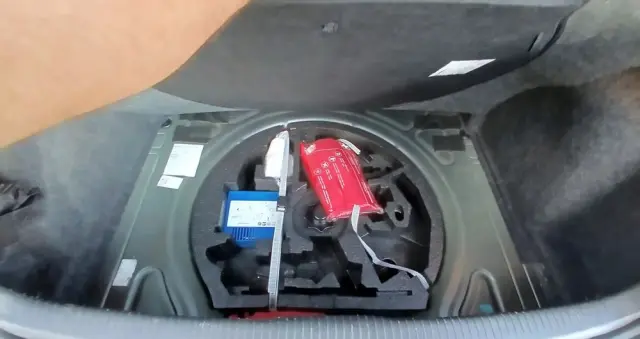 VOLKSWAGEN Golf 1.4 Edition