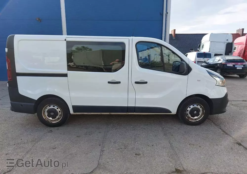 RENAULT TRAFIC 