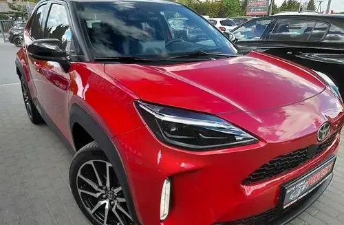 TOYOTA Yaris Cross 