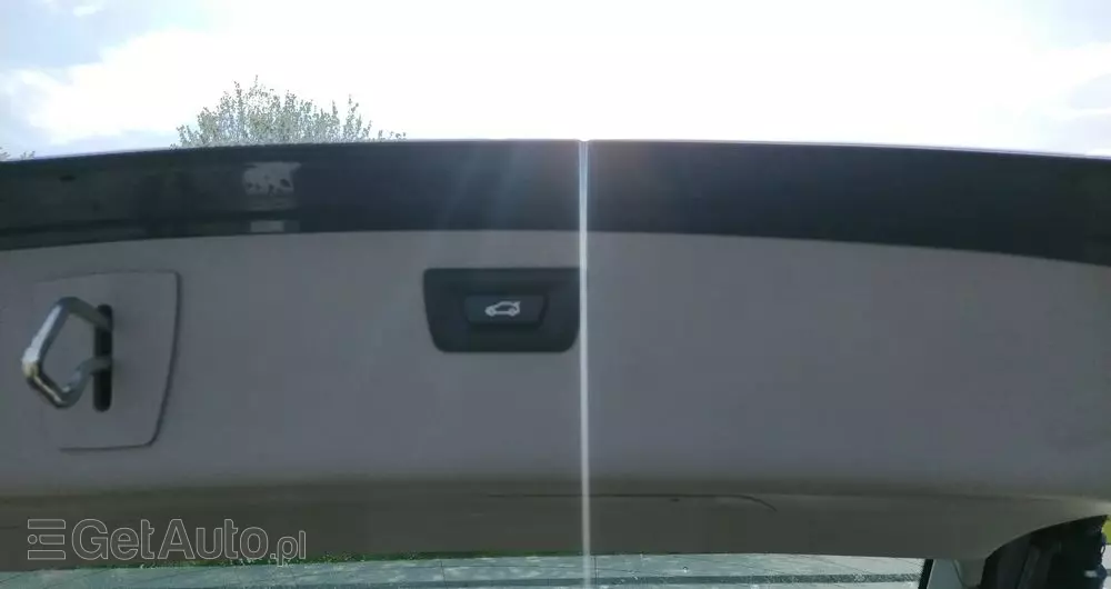 BMW Seria 3 320d Touring xDrive Sport-Aut Luxury Line