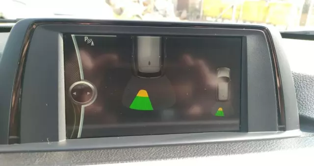 BMW Seria 3 320d Touring xDrive Sport-Aut Luxury Line