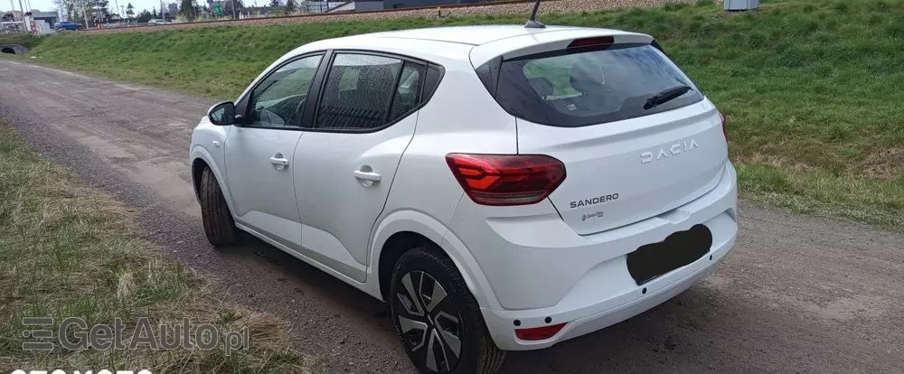 DACIA Sandero TCe 90 Essential