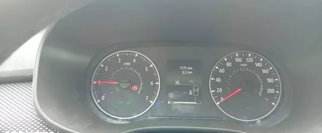 DACIA Sandero TCe 90 Essential