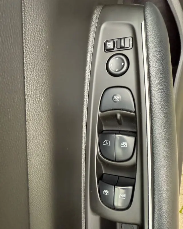 RENAULT Koleos 2.0 dCi Intens 4x4