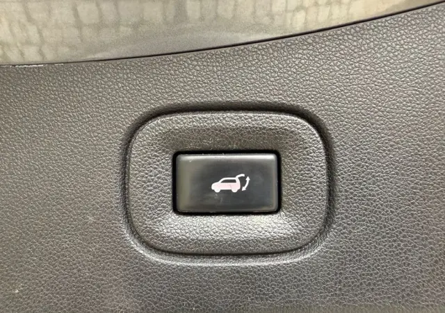 RENAULT Koleos 2.0 dCi Intens 4x4