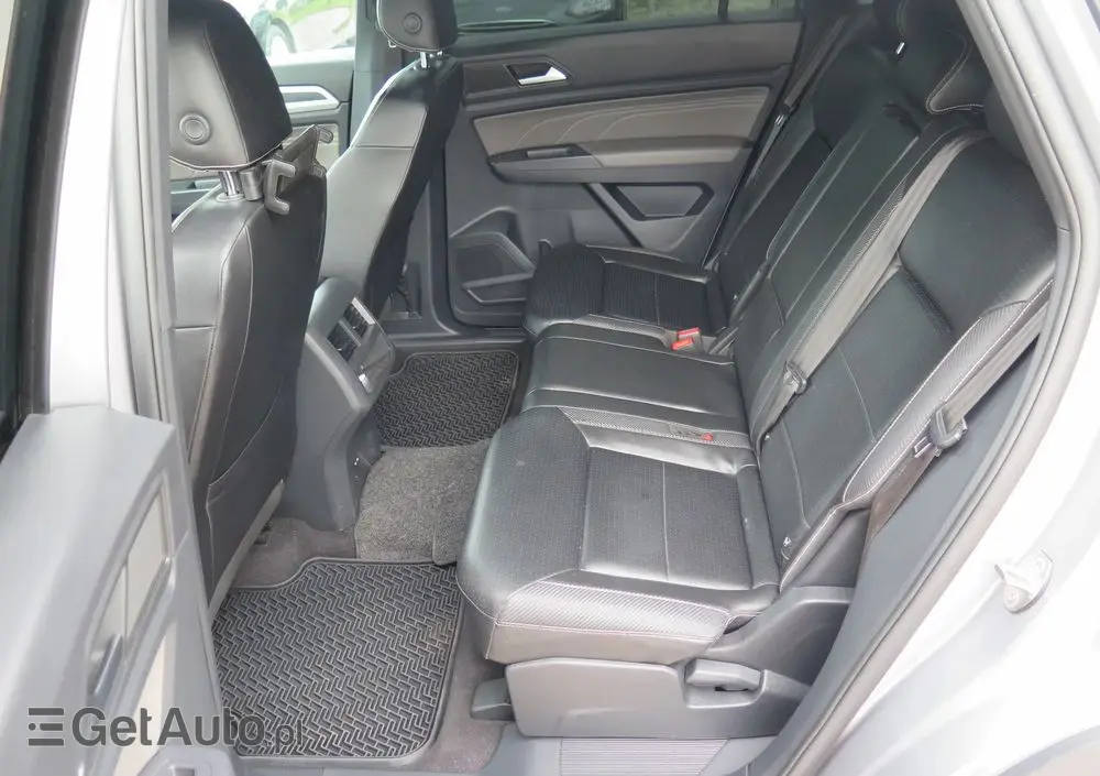 VOLKSWAGEN Atlas 