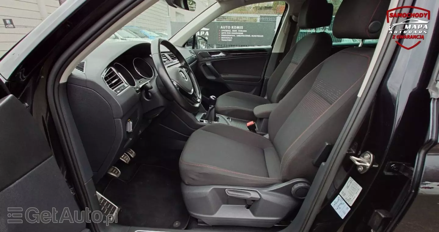 VOLKSWAGEN Tiguan 