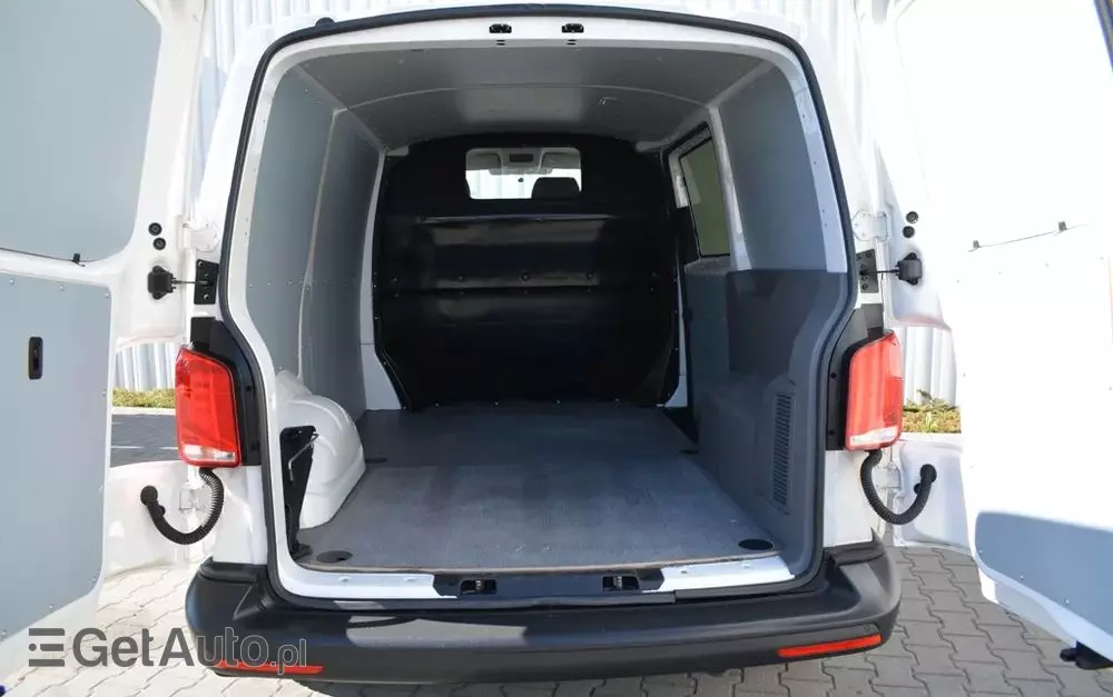 VOLKSWAGEN TRANSPORTER T6.1 IDEALNY 