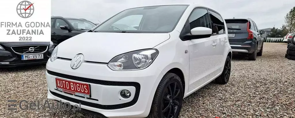 VOLKSWAGEN Up! 