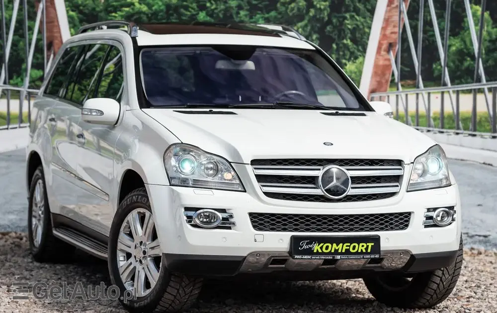 MERCEDES-BENZ GL 320 CDI