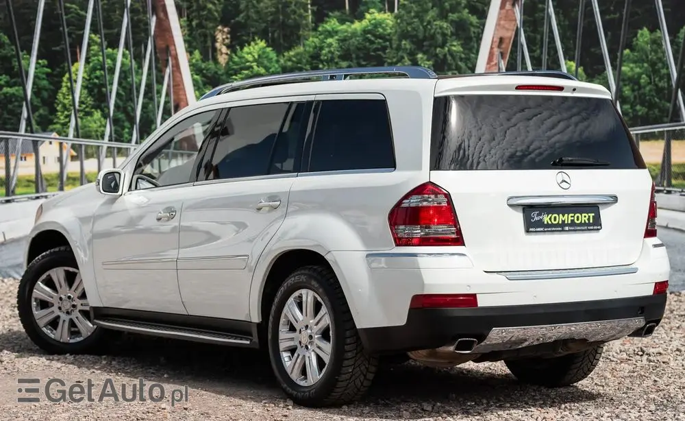 MERCEDES-BENZ GL 320 CDI