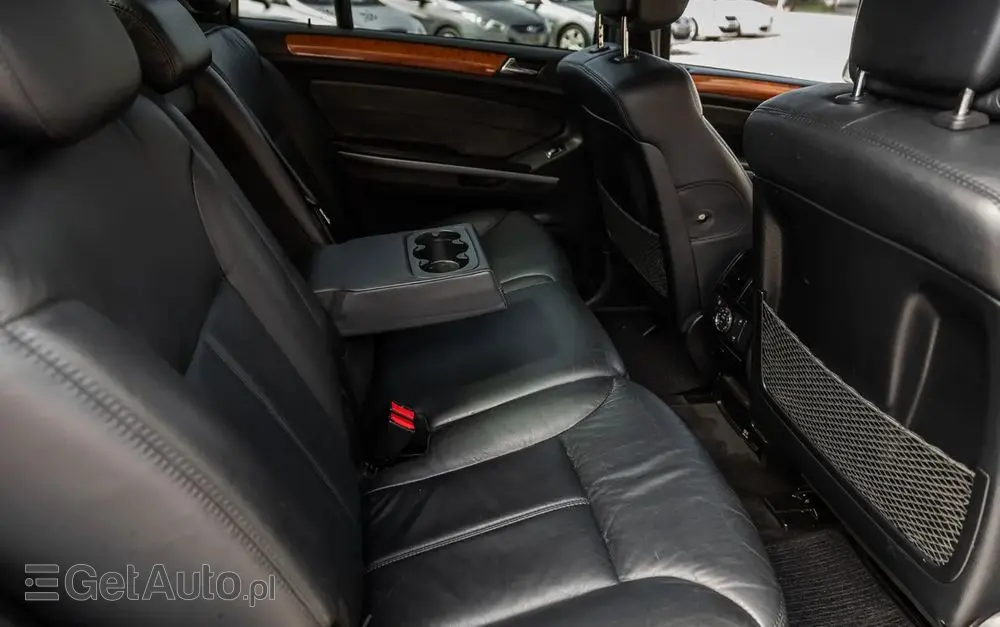 MERCEDES-BENZ GL 320 CDI