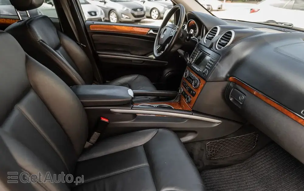 MERCEDES-BENZ GL 320 CDI