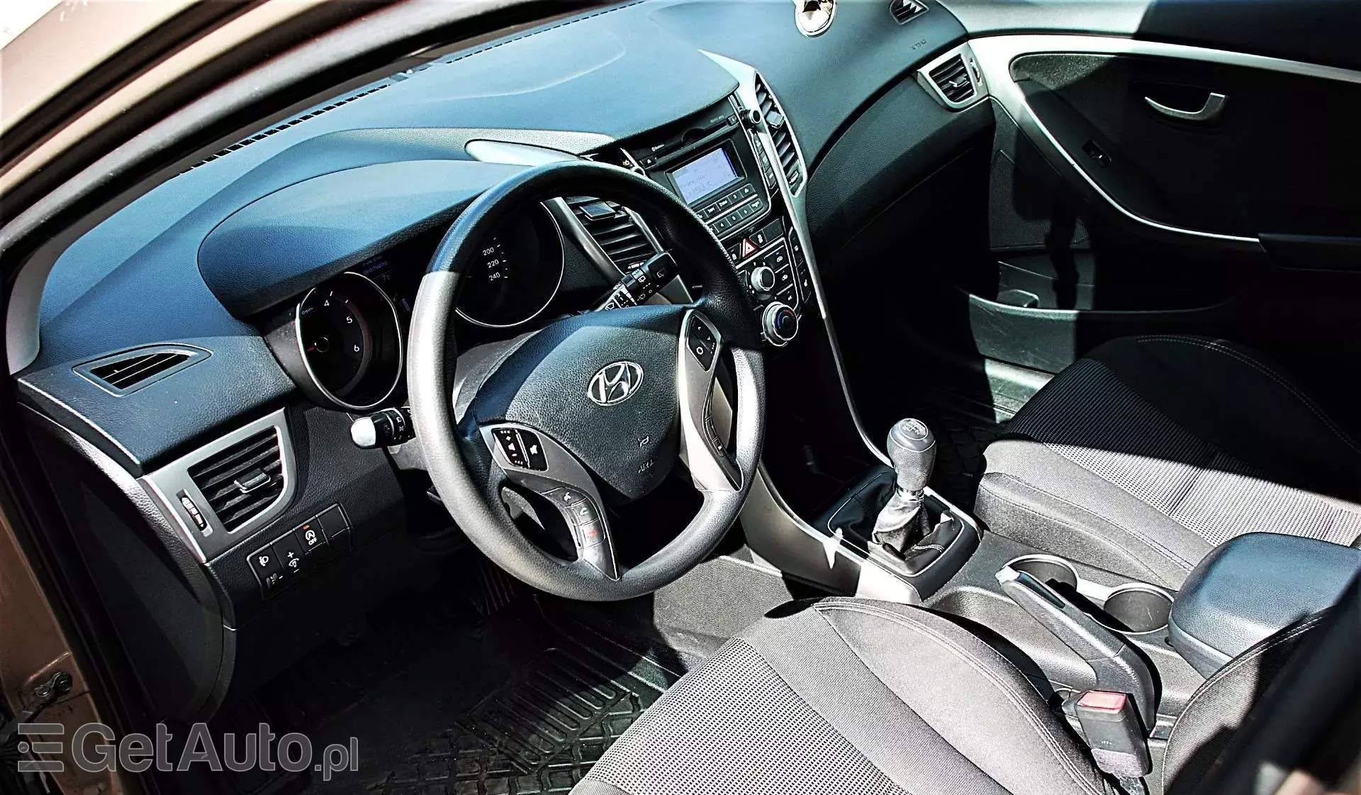 HYUNDAI I30 1.6 CRDi (110 KM)