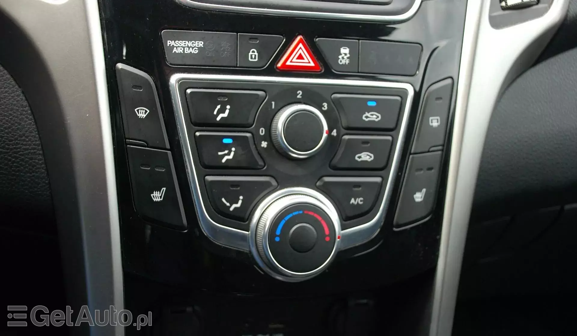 HYUNDAI I30 1.6 CRDi (110 KM)