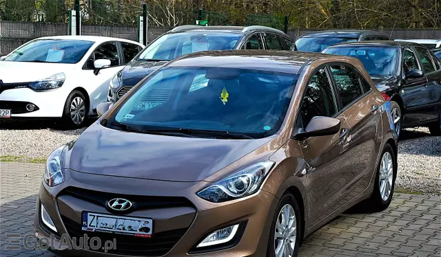 HYUNDAI I30 1.6 CRDi (110 KM)