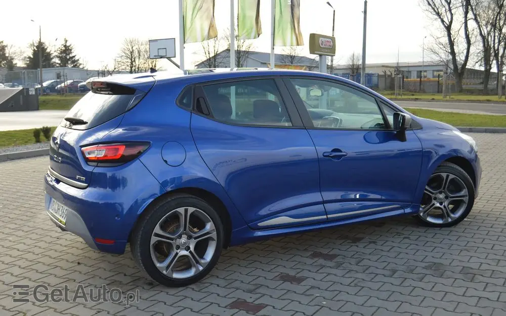 RENAULT Clio Energy TCe 120 Bose Edition