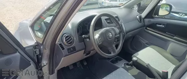 SUZUKI SX4 1.6 Comfort Plus