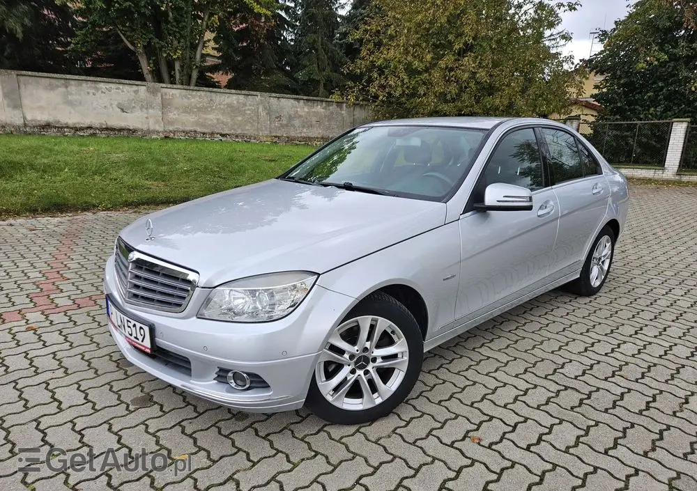 MERCEDES-BENZ Klasa C 180 K BlueEff Avantgarde