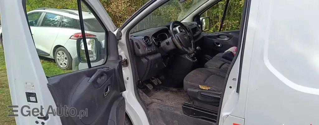 OPEL Vivaro 
