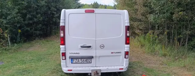 OPEL Vivaro 