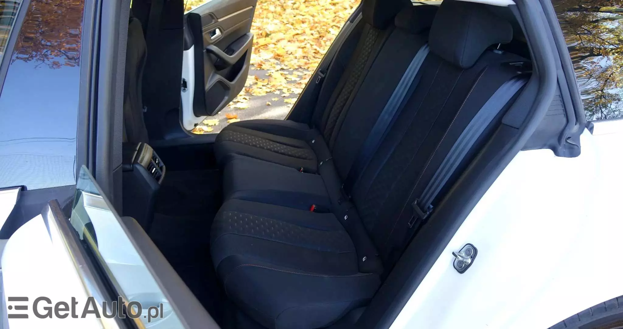 PEUGEOT 508 1.2 PureTech Allure S&S EAT8