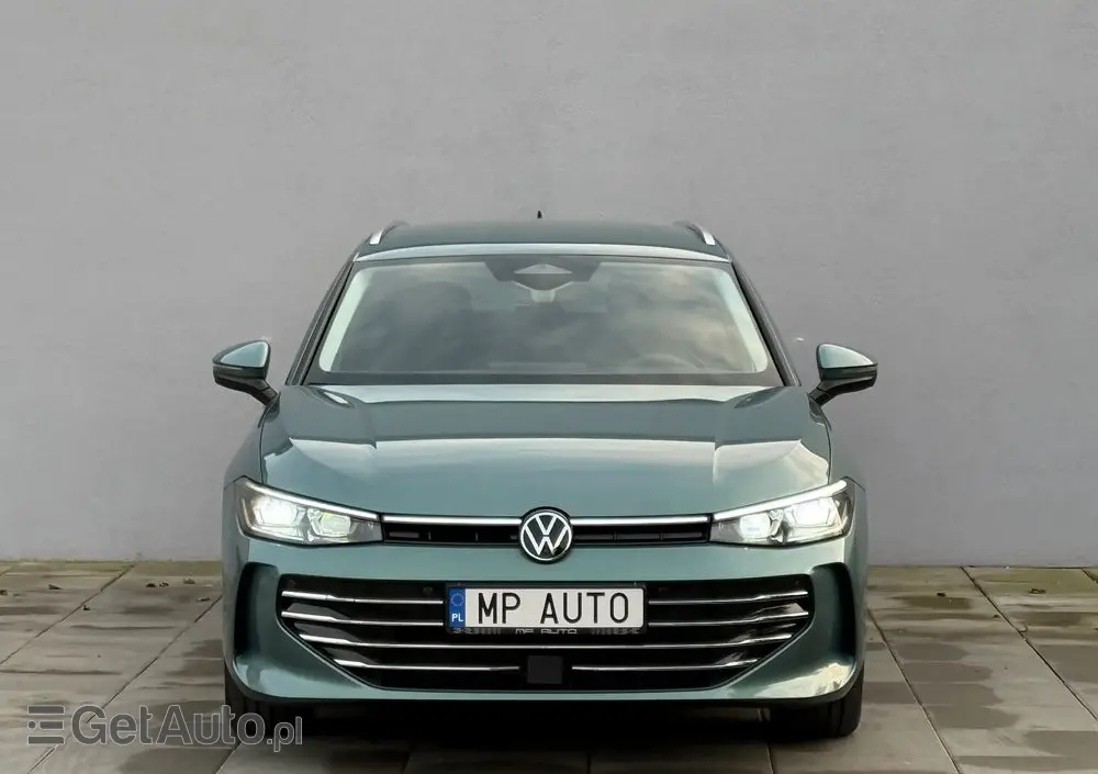 VOLKSWAGEN Passat Variant 