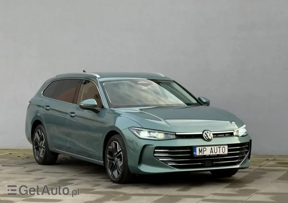 VOLKSWAGEN Passat Variant 