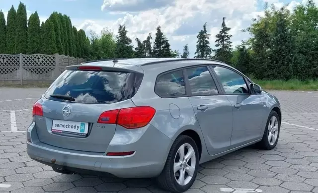 OPEL Astra 