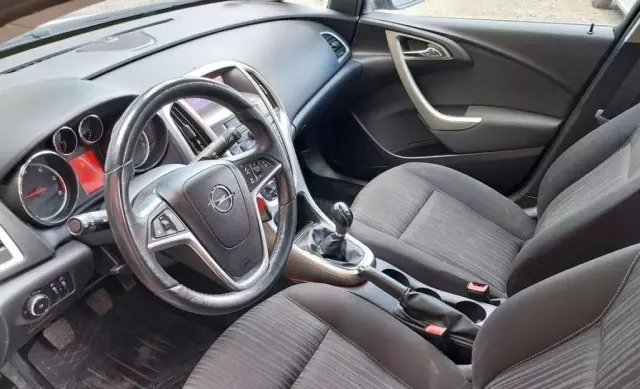 OPEL Astra 