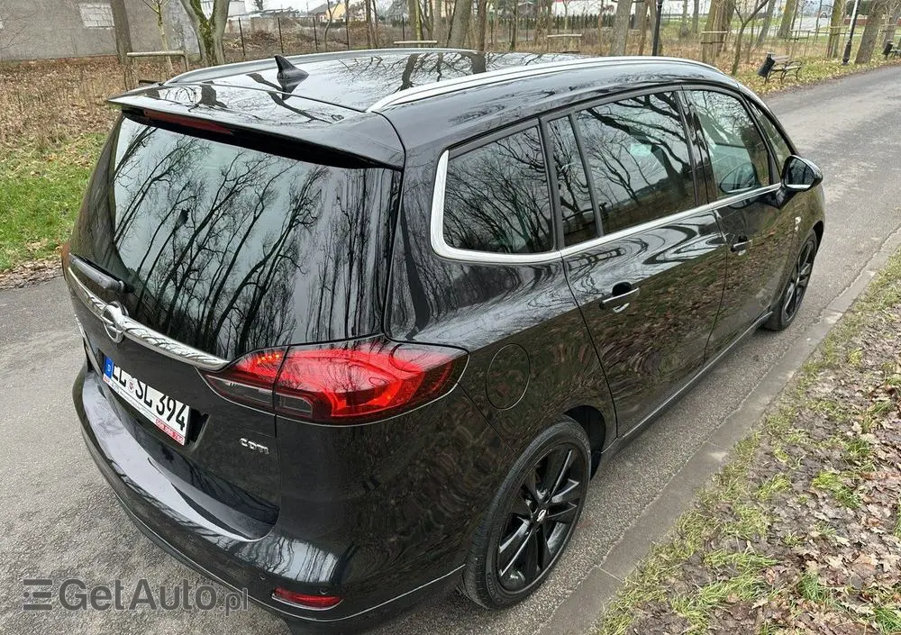 OPEL Zafira 