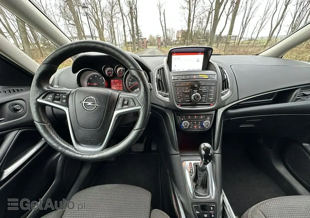 OPEL Zafira 