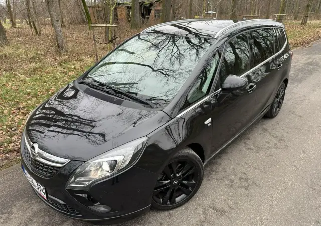 OPEL Zafira 