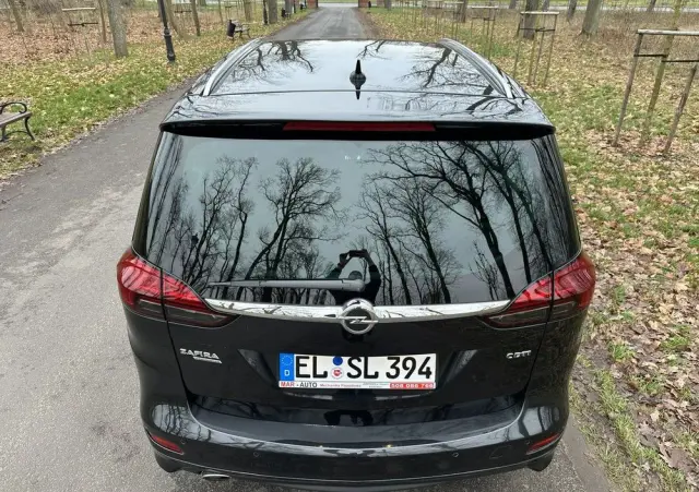 OPEL Zafira 