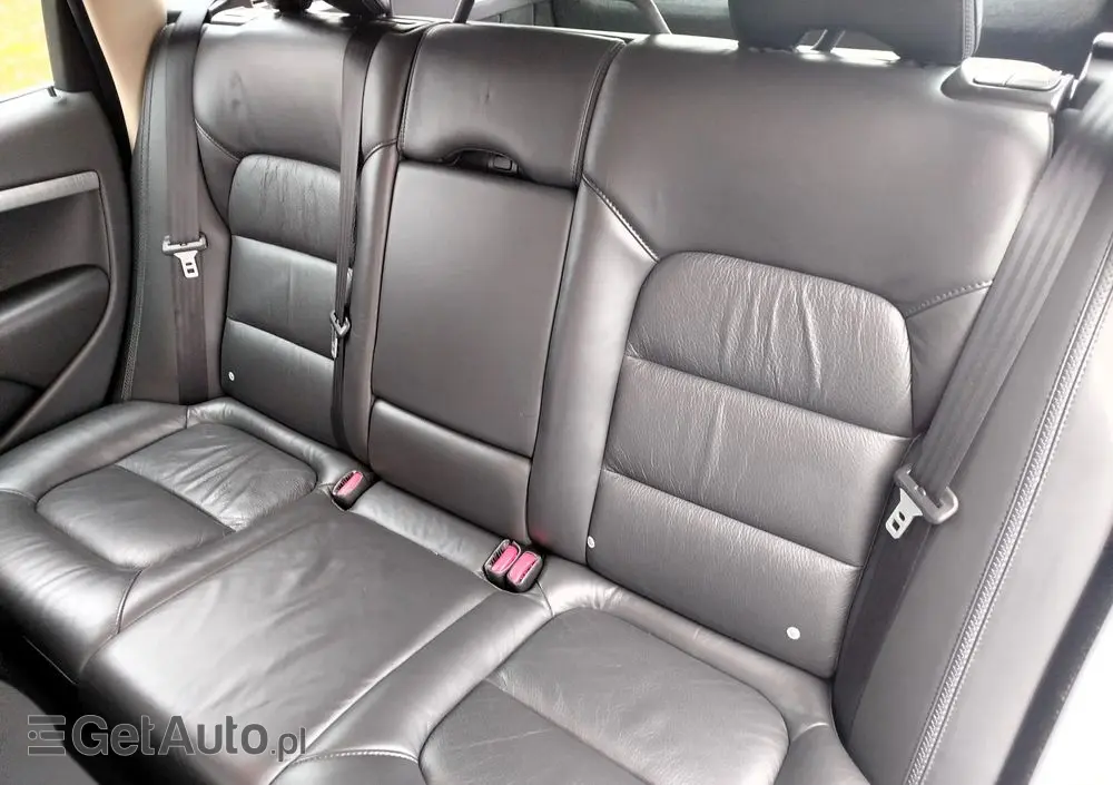 VOLVO XC 70 3.2 AWD Momentum