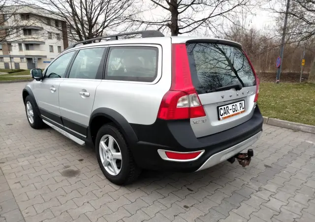 VOLVO XC 70 3.2 AWD Momentum