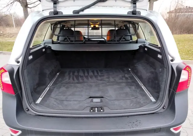 VOLVO XC 70 3.2 AWD Momentum