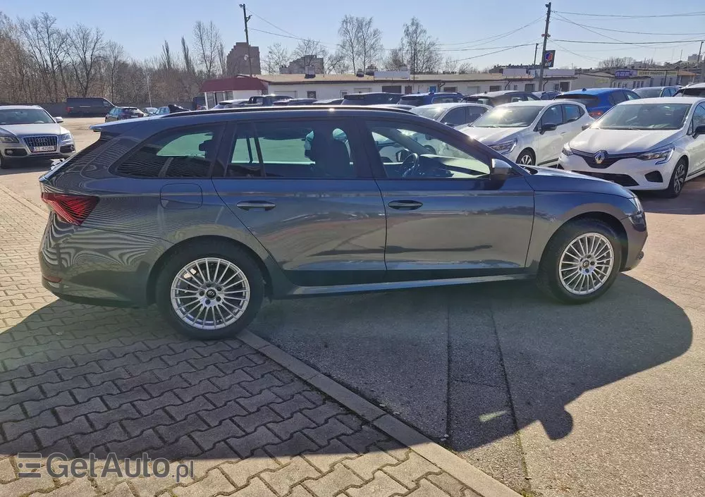 SKODA Octavia 2.0 TDI Ambition DSG