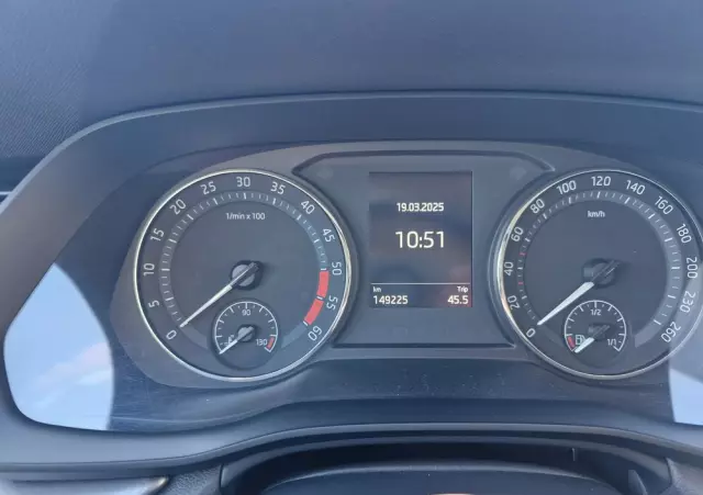 SKODA Octavia 2.0 TDI Ambition DSG