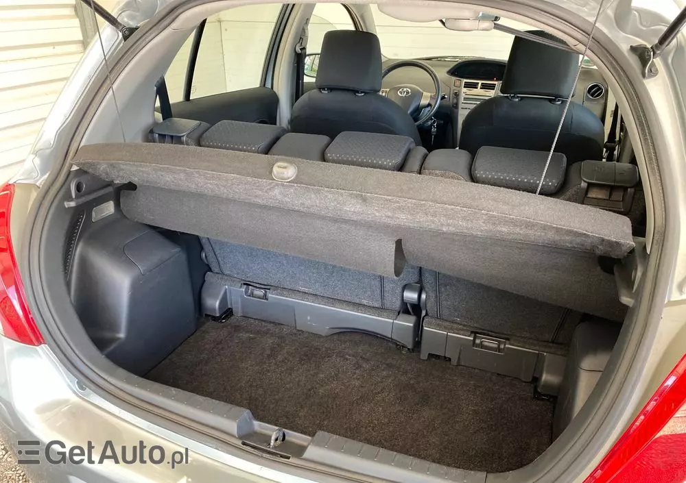 TOYOTA Yaris 1.33 Sol