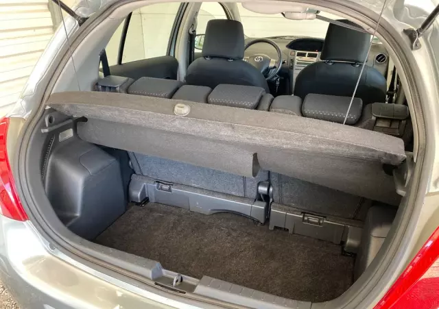 TOYOTA Yaris 1.33 Sol