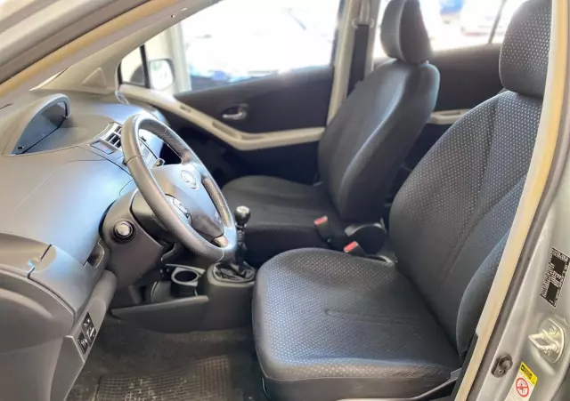 TOYOTA Yaris 1.33 Sol