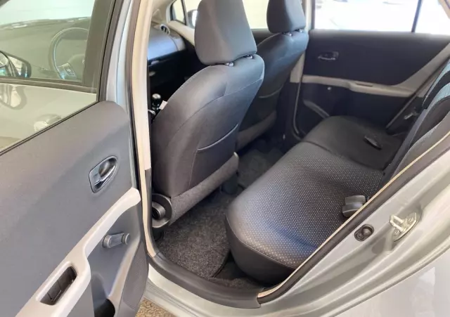 TOYOTA Yaris 1.33 Sol